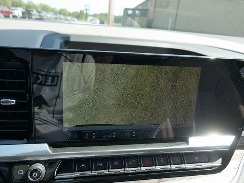 New 2026 Chevrolet Silverado 1500 LTZ w/ LTZ Premium Package image 30