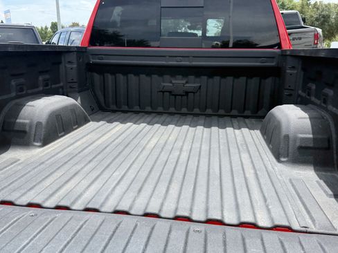 Used 2025 Chevrolet Silverado 1500 ZR2 w/ Technology Package AWD/4WD image 32