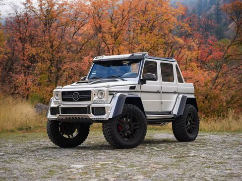 Used 2017 Mercedes-Benz G 550 Squared image 30