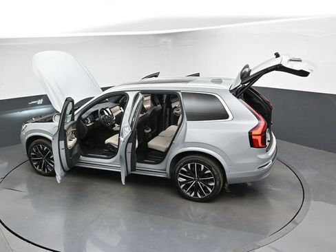New 2026 Volvo XC90 T8 Plus w/ Protection Package Premier AWD/4WD image 51