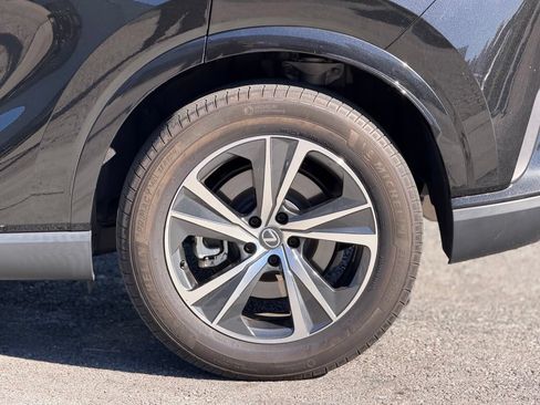 Used 2023 Lexus RX 350h w/ Accessory Package (Z1) AWD/4WD image 3