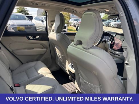 Certified 2026 Volvo XC60 B5 Ultra AWD/4WD image 12
