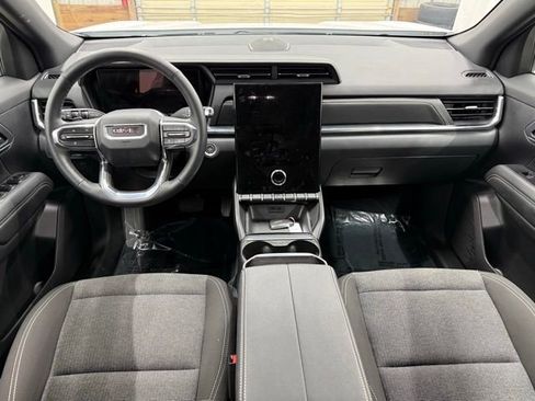 Used 2025 GMC Terrain Elevation image 5