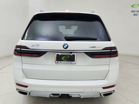 Used 2026 BMW X7 xDrive40i AWD/4WD image 10