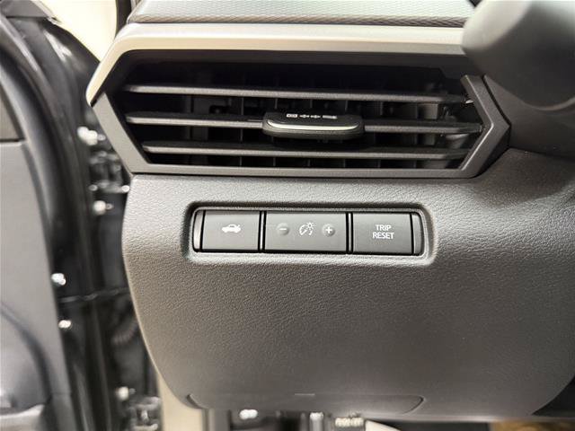 Used 2026 Nissan Altima 2.5 SR FWD image 15