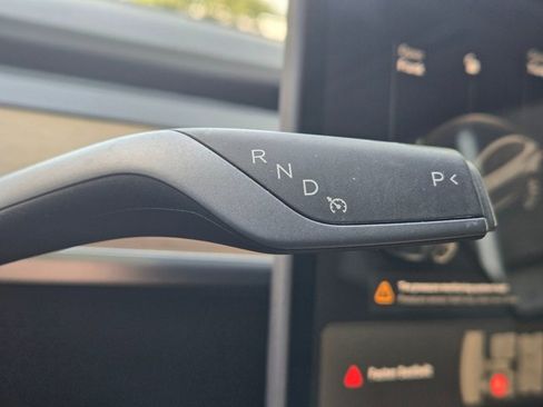 Used 2020 Tesla Model 3 Long Range AWD/4WD image 17
