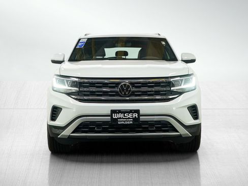 Used 2023 Volkswagen Atlas Cross Sport SE w/ Black Wheel Package AWD/4WD image 8