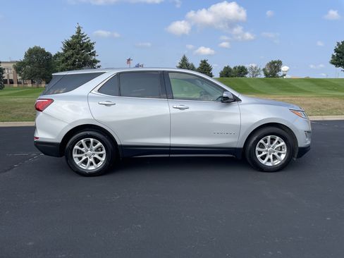 Used 2018 Chevrolet Equinox LT FWD image 6