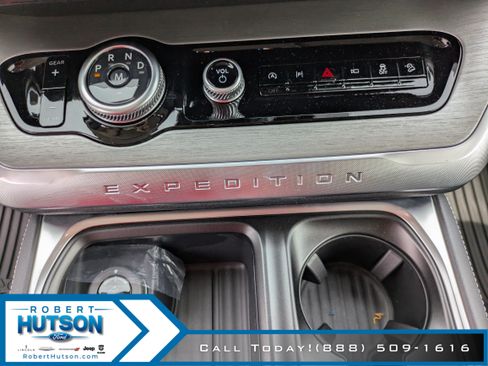 New 2026 Ford Expedition Platinum AWD/4WD image 27