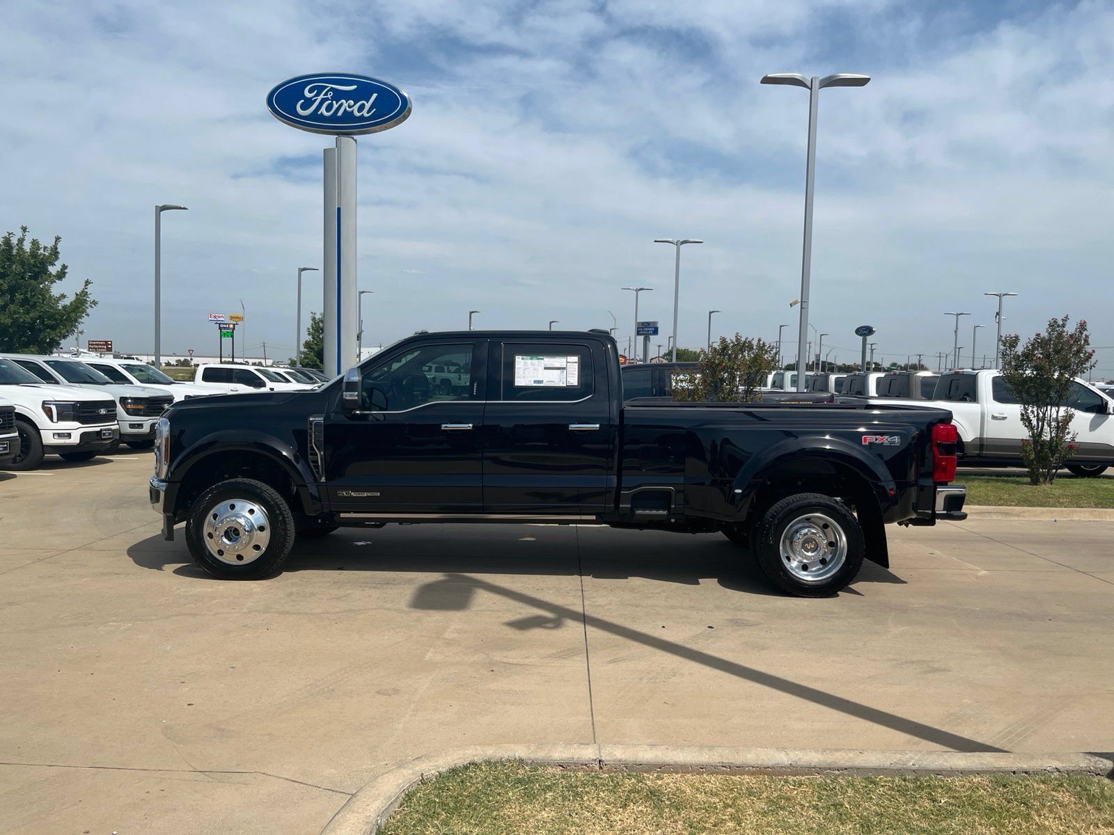 New 2026 Ford F450 King Ranch w/ Chrome Package AWD/4WD image 2
