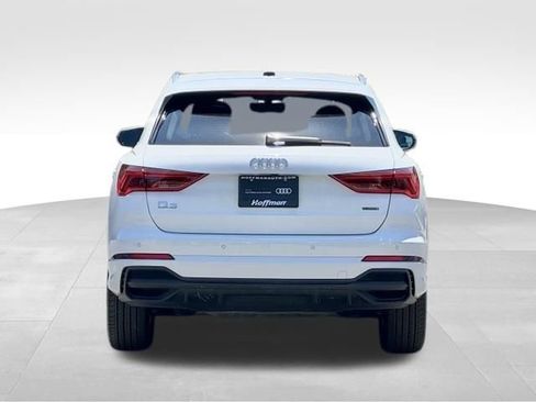 Certified 2025 Audi Q3 2.0T Premium w/ Convenience Package AWD/4WD image 7