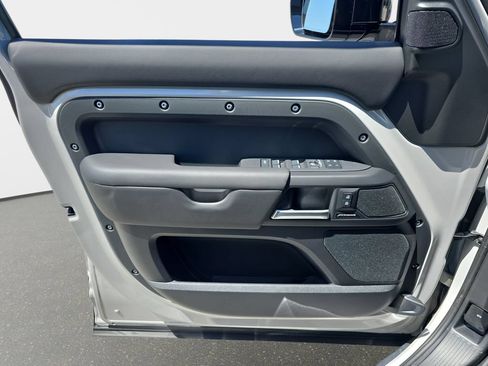 New 2026 Land Rover Defender 130 S AWD/4WD image 28