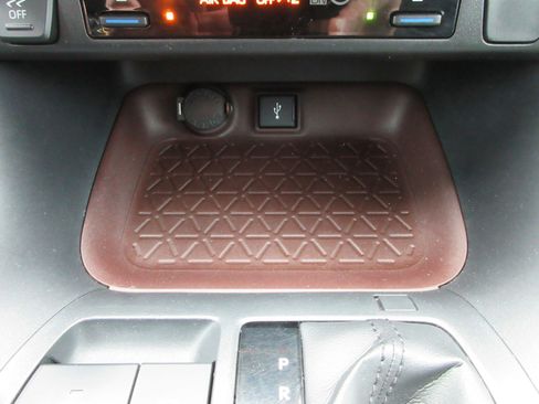 Used 2022 Toyota RAV4 Limited w/ Limited Grade Weather Package image 47