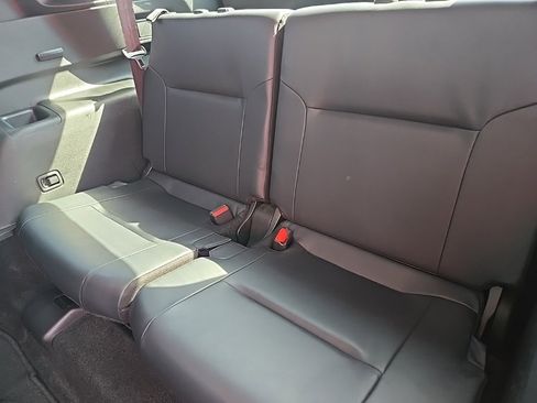 Used 2024 Mitsubishi Outlander SE image 25