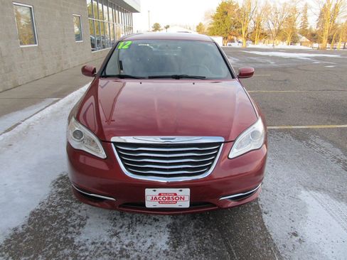 Used 2012 Chrysler 200 LX image 7