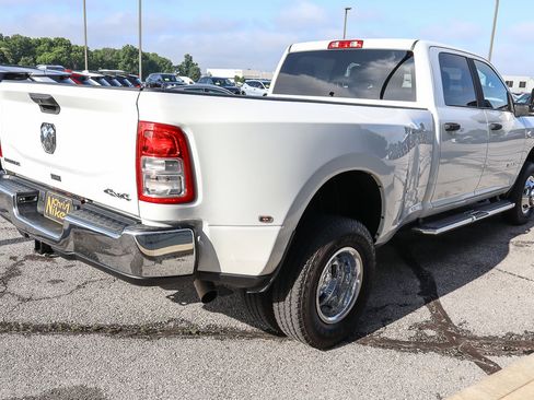 Used 2024 RAM 3500 Big Horn image 4
