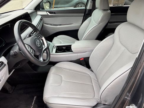Used 2023 Hyundai Palisade SEL w/ Cargo Package FWD image 21