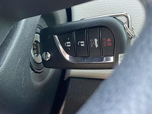 Used 2025 Toyota Corolla LE FWD image 34