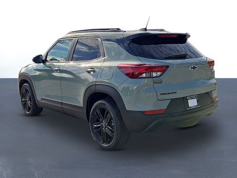New 2026 Chevrolet TrailBlazer LT w/ Midnight Edition image 7