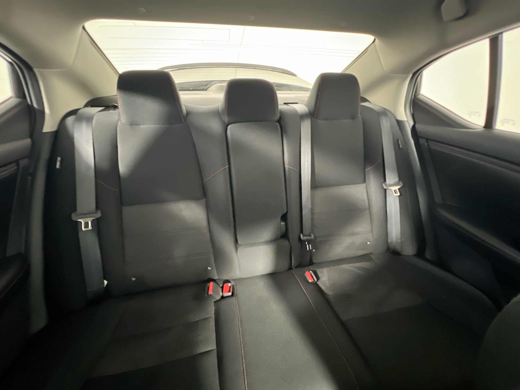 Used 2025 Nissan Sentra SR FWD image 32