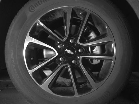 Used 2025 Chevrolet TrailBlazer LT FWD image 10