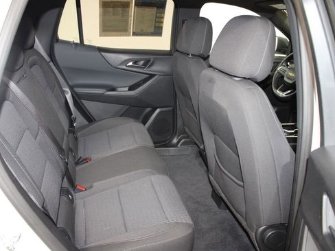 Used 2025 Chevrolet Equinox LT FWD image 29