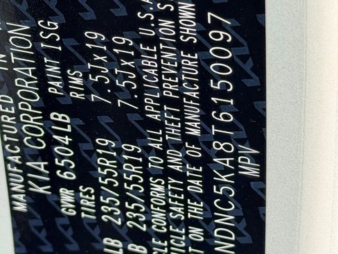 New 2026 Kia Carnival EX image 22