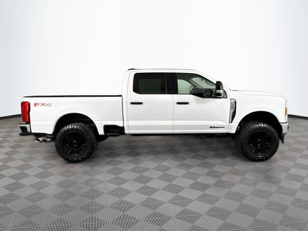 Used 2024 Ford F250 XLT w/ FX4 Off-Road Package AWD/4WD image 8