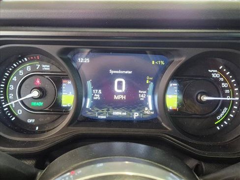 Used 2024 Jeep Wrangler High Altitude AWD/4WD image 11