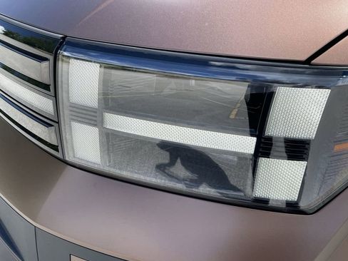 Certified 2025 Hyundai Santa Fe Limited image 9