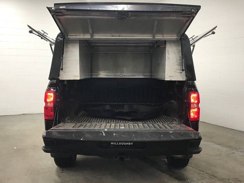 Used 2018 Chevrolet Silverado 1500 LT w/ All Star Edition image 31