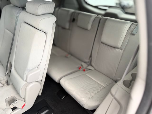 Used 2018 Toyota Highlander LE AWD/4WD image 21