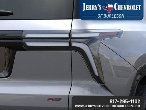 New 2026 Chevrolet Traverse RS w/ LPO, Floor Liner Package FWD image 13