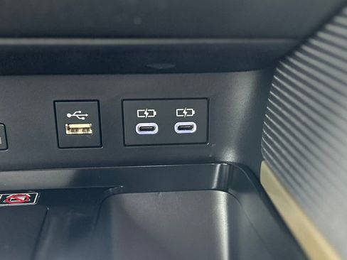 New 2026 Toyota Camry SE w/ Convenience Package image 15