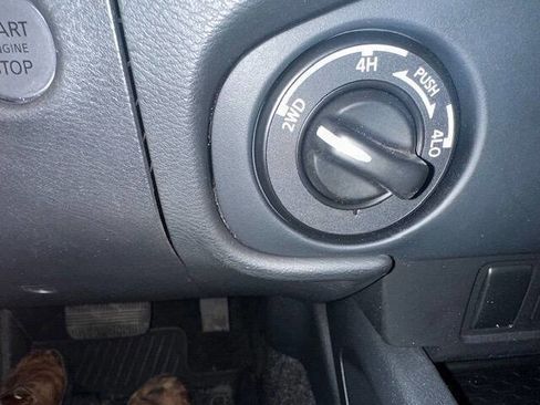 Used 2022 Nissan Frontier S w/ Technology Package image 16