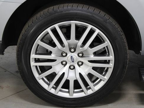 Used 2024 Ford Expedition Limited image 14