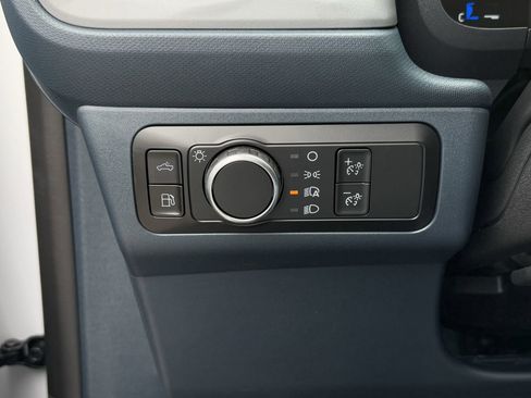 New 2025 Ford Maverick XL w/ Equipment Group 101A image 55