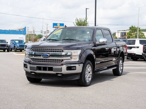 Used 2018 Ford F150 Lariat w/ Equipment Group 502A Luxury AWD/4WD image 3