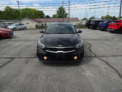 Used 2019 Kia Forte LXS FWD image 2