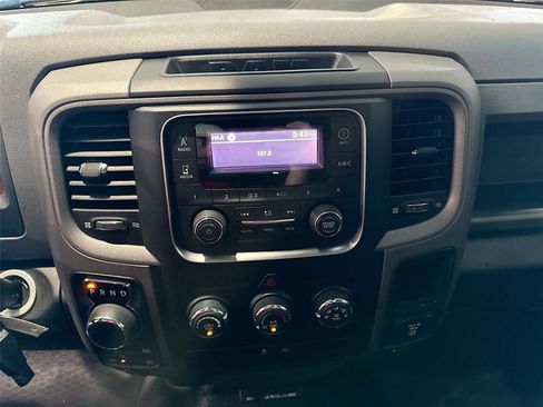 Used 2019 RAM 1500 4x4 Crew Cab Classic w/ Protection Group image 9