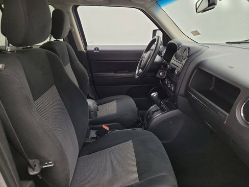 Used 2015 Jeep Patriot Sport w/ Power Value Group FWD image 21