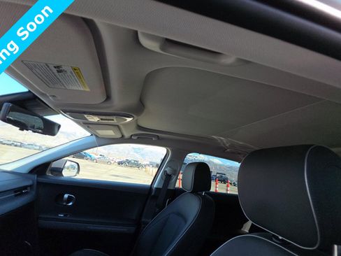 Used 2024 Hyundai Ioniq 5 Limited image 10