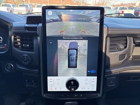 Used 2023 Ford Expedition Max Platinum image 35