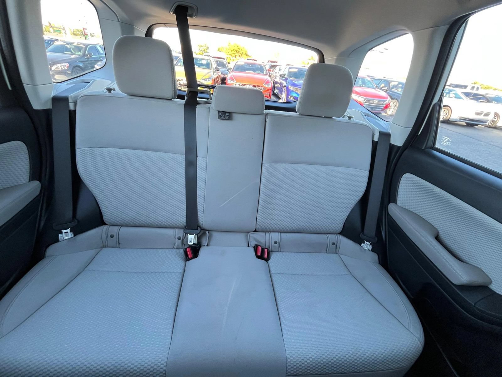 Used 2017 Subaru Forester 2.5i AWD/4WD image 38