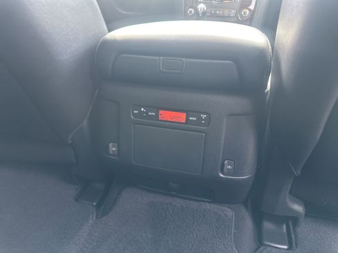 Used 2018 Nissan Armada SL w/ Moonroof Package image 12