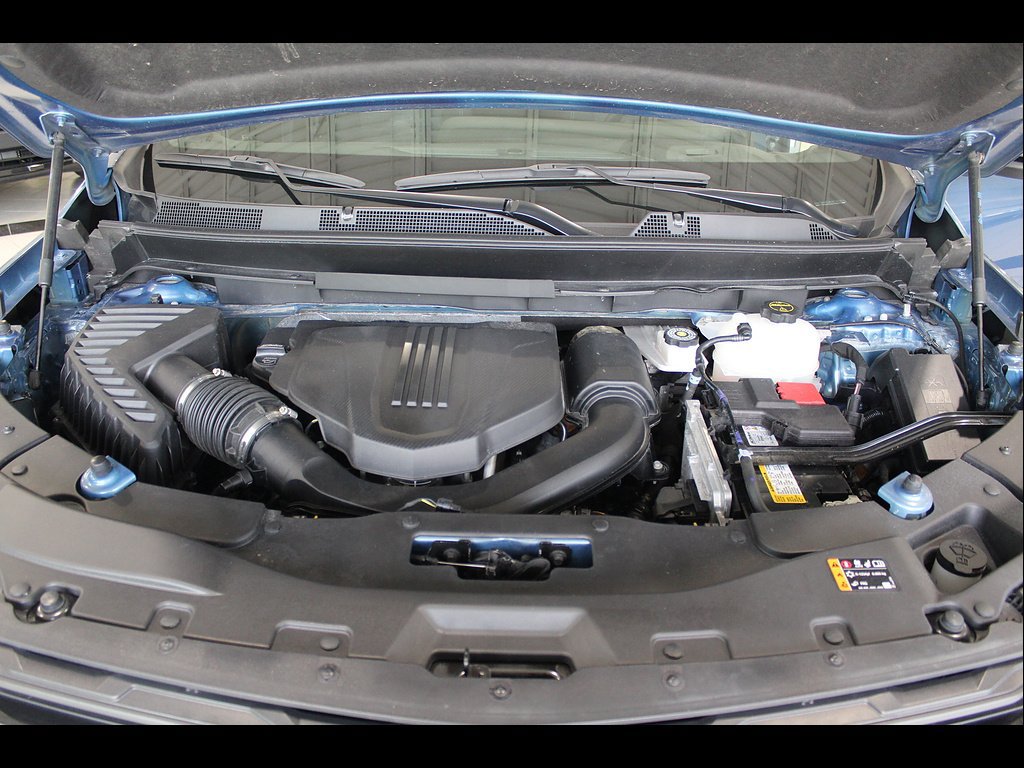 Used 2024 Chevrolet Traverse LS FWD image 31