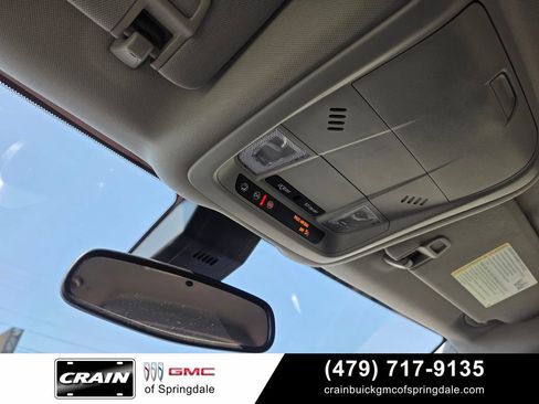Used 2024 GMC Terrain SLE w/ Driver Convenience Package FWD image 21