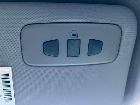 Used 2017 Alfa Romeo Giulia Ti image 37