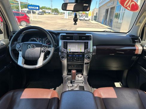 Used 2020 Toyota 4Runner Limited AWD/4WD image 6