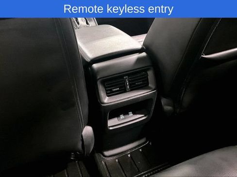 Used 2025 Honda CR-V Sport-L image 13